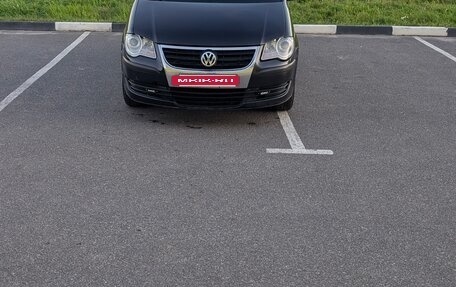 Volkswagen Touran III, 2008 год, 500 000 рублей, 8 фотография
