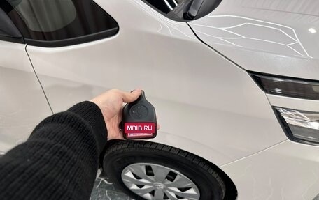 Toyota Voxy III, 2018 год, 2 199 999 рублей, 30 фотография