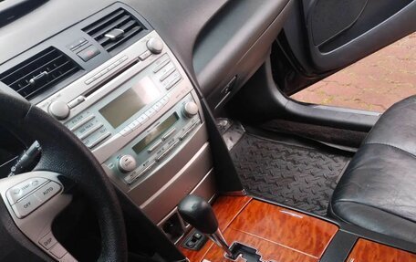 Toyota Camry, 2008 год, 1 200 000 рублей, 7 фотография