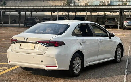 Toyota Corolla, 2023 год, 1 360 000 рублей, 8 фотография
