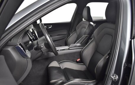 Volvo XC60 II, 2020 год, 4 724 900 рублей, 10 фотография