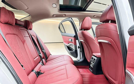 BMW 3 серия, 2023 год, 3 250 000 рублей, 15 фотография