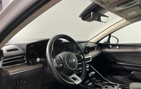 KIA K5, 2021 год, 2 200 000 рублей, 6 фотография