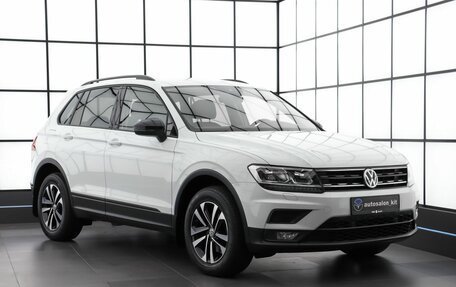 Volkswagen Tiguan II, 2019 год, 2 800 000 рублей, 3 фотография
