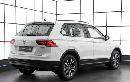 Volkswagen Tiguan II, 2019 год, 2 800 000 рублей, 4 фотография
