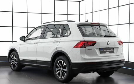 Volkswagen Tiguan II, 2019 год, 2 800 000 рублей, 6 фотография