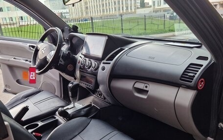 Mitsubishi Pajero Sport II рестайлинг, 2013 год, 1 600 000 рублей, 4 фотография