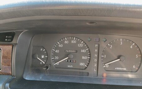 Toyota Crown, 1989 год, 200 000 рублей, 20 фотография