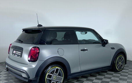 MINI Hatch, 2021 год, 1 850 000 рублей, 4 фотография