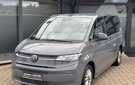 Volkswagen Multivan, 2023 год, 4 780 001 рублей, 1 фотография