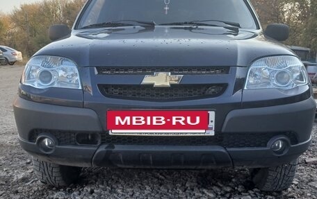 Chevrolet Niva I рестайлинг, 2010 год, 420 000 рублей, 2 фотография