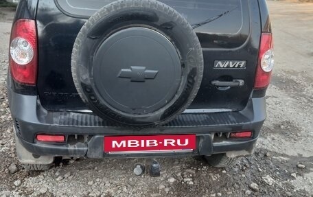 Chevrolet Niva I рестайлинг, 2010 год, 420 000 рублей, 3 фотография