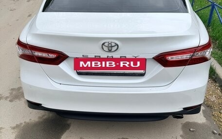 Toyota Camry, 2019 год, 3 040 000 рублей, 3 фотография