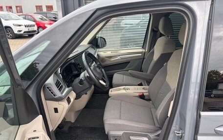 Volkswagen Multivan, 2023 год, 4 780 001 рублей, 10 фотография