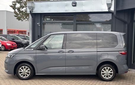 Volkswagen Multivan, 2023 год, 4 780 001 рублей, 9 фотография
