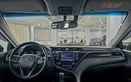 Toyota Camry, 2020 год, 3 150 000 рублей, 6 фотография