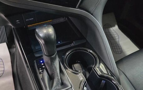 Toyota Camry, 2020 год, 3 150 000 рублей, 7 фотография