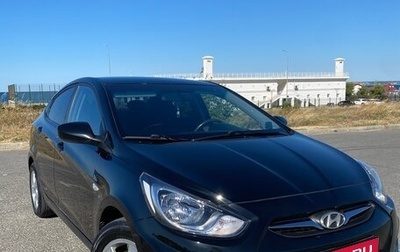 Hyundai Solaris II рестайлинг, 2013 год, 890 000 рублей, 1 фотография
