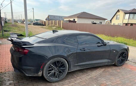 Chevrolet Camaro VI, 2018 год, 2 200 000 рублей, 5 фотография