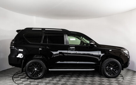 Toyota Land Cruiser Prado 150 рестайлинг, 2021 год, 6 499 000 рублей, 6 фотография