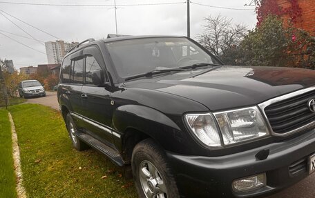 Toyota Land Cruiser 100 рестайлинг 2, 2001 год, 1 300 000 рублей, 4 фотография