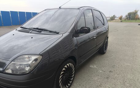 Renault Scenic III рестайлинг, 2003 год, 500 000 рублей, 4 фотография