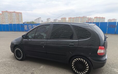 Renault Scenic III рестайлинг, 2003 год, 500 000 рублей, 11 фотография