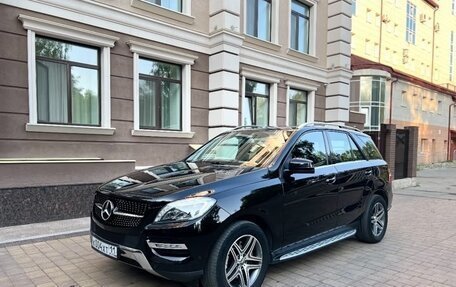 Mercedes-Benz M-Класс, 2012 год, 2 990 000 рублей, 2 фотография