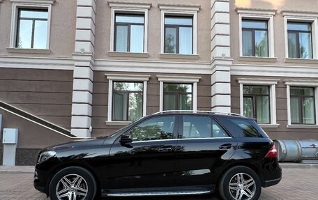 Mercedes-Benz M-Класс, 2012 год, 2 990 000 рублей, 4 фотография