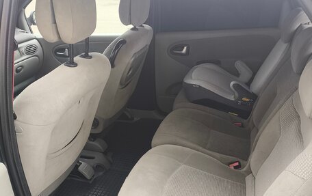 Renault Scenic III рестайлинг, 2003 год, 500 000 рублей, 19 фотография