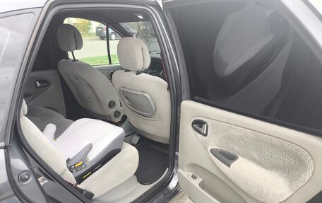Renault Scenic III рестайлинг, 2003 год, 500 000 рублей, 21 фотография