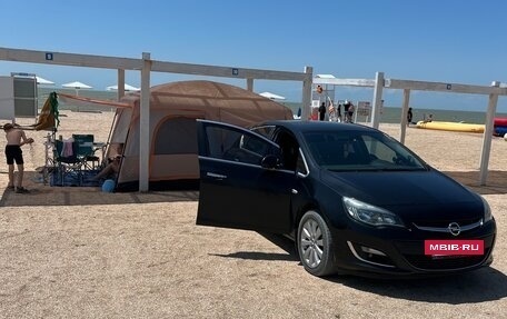 Opel Astra J, 2012 год, 850 000 рублей, 3 фотография