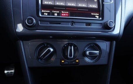 Volkswagen Polo VI (EU Market), 2018 год, 1 189 000 рублей, 15 фотография
