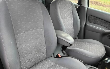Ford Focus IV, 2002 год, 249 000 рублей, 6 фотография