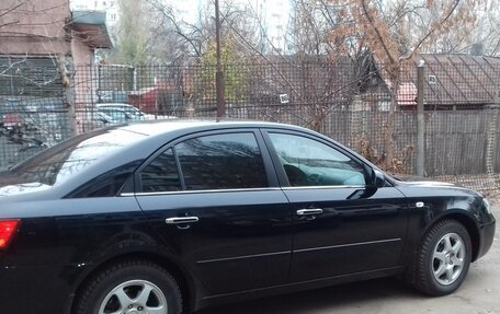 Hyundai Sonata VI, 2007 год, 670 000 рублей, 4 фотография