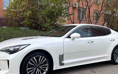 KIA Stinger I, 2018 год, 2 200 000 рублей, 2 фотография