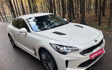 KIA Stinger I, 2018 год, 2 200 000 рублей, 5 фотография
