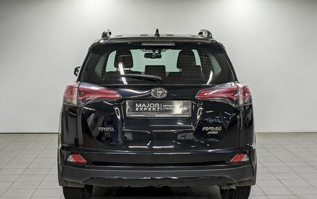 Toyota RAV4, 2018 год, 2 790 000 рублей, 6 фотография