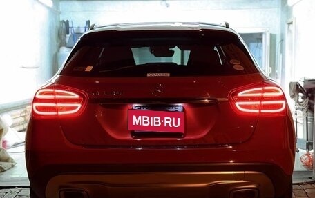 Mercedes-Benz GLA, 2015 год, 1 599 999 рублей, 11 фотография