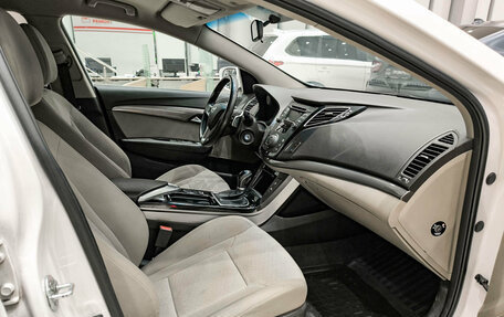 Hyundai i40 I рестайлинг, 2015 год, 1 100 000 рублей, 15 фотография