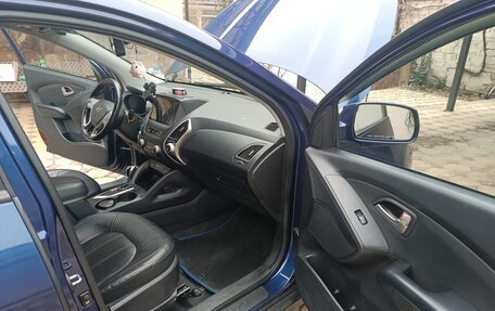 Hyundai Tucson III, 2010 год, 1 400 000 рублей, 14 фотография