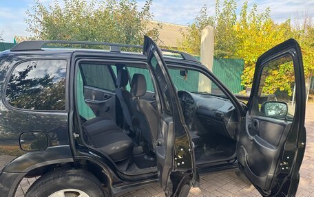 Chevrolet Niva I рестайлинг, 2018 год, 750 000 рублей, 6 фотография