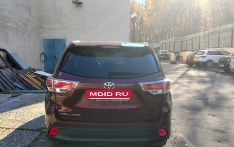 Toyota Highlander III, 2014 год, 3 500 000 рублей, 3 фотография
