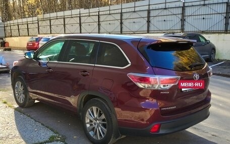 Toyota Highlander III, 2014 год, 3 500 000 рублей, 4 фотография