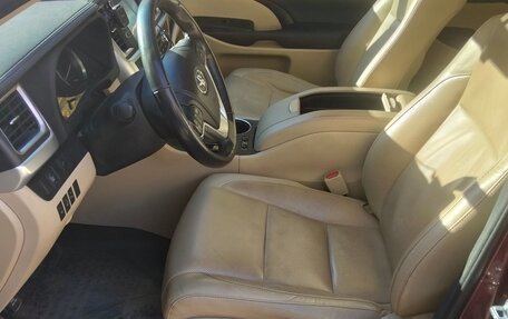 Toyota Highlander III, 2014 год, 3 500 000 рублей, 10 фотография