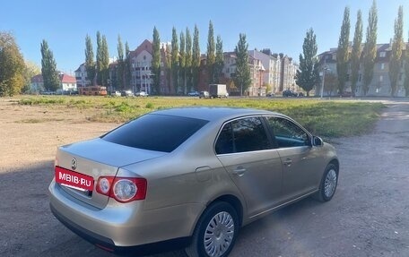 Volkswagen Jetta VII, 2008 год, 660 000 рублей, 11 фотография