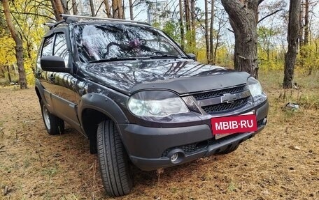 Chevrolet Niva I рестайлинг, 2013 год, 530 000 рублей, 4 фотография