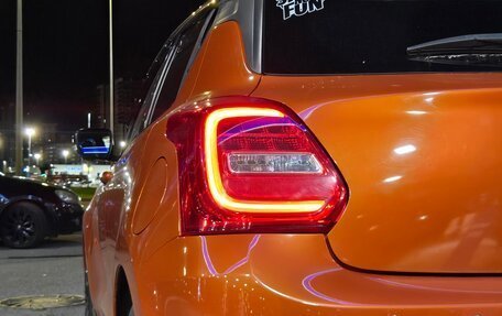 Suzuki Swift IV рестайлинг, 2021 год, 1 680 000 рублей, 6 фотография