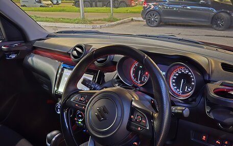 Suzuki Swift IV рестайлинг, 2021 год, 1 680 000 рублей, 9 фотография