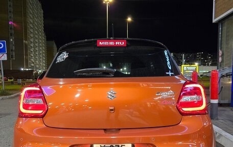Suzuki Swift IV рестайлинг, 2021 год, 1 680 000 рублей, 5 фотография
